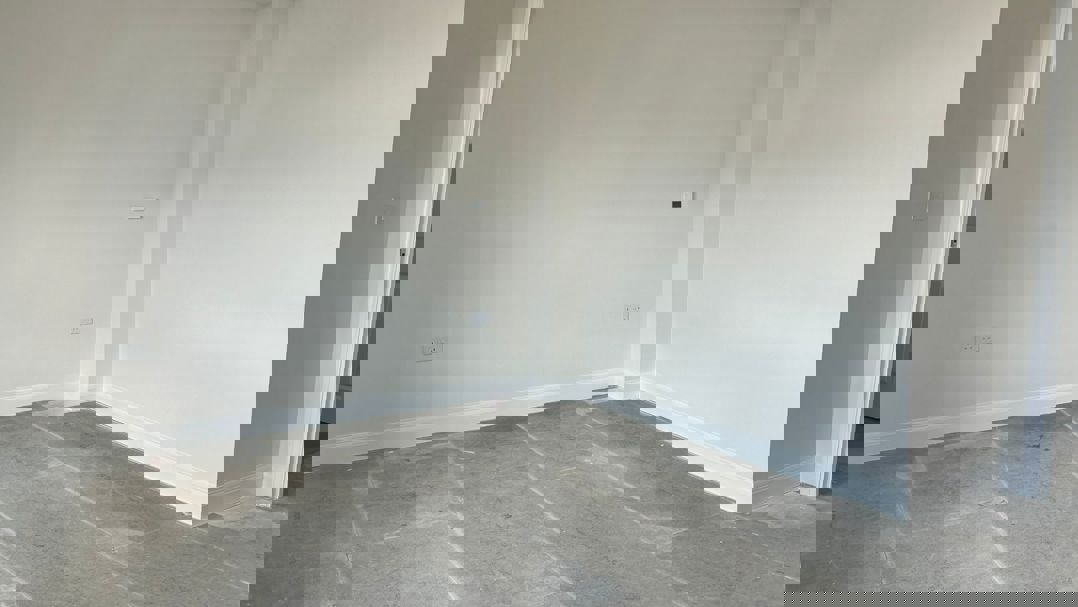 Bedroom 1 (3)
