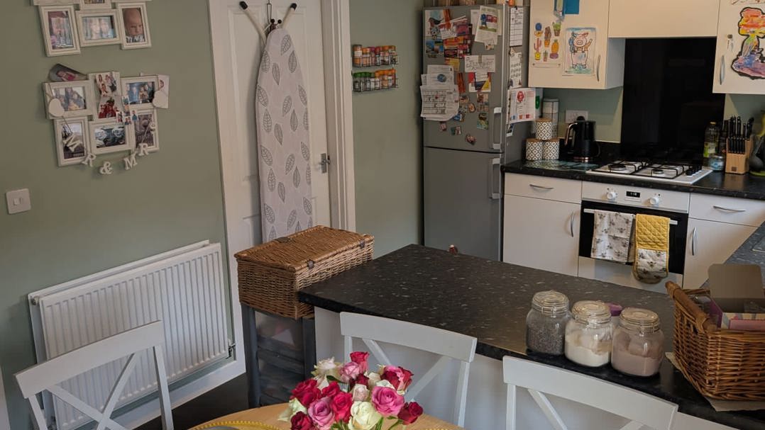 Kitchen Diner 2